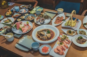 Japan-food-array-980x653
